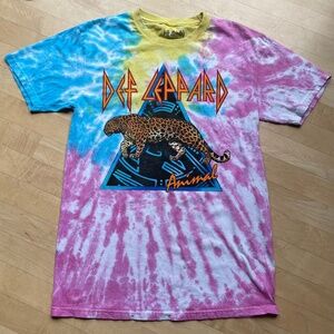 Def Leppard Animal Tie-Dye Shirt size medium